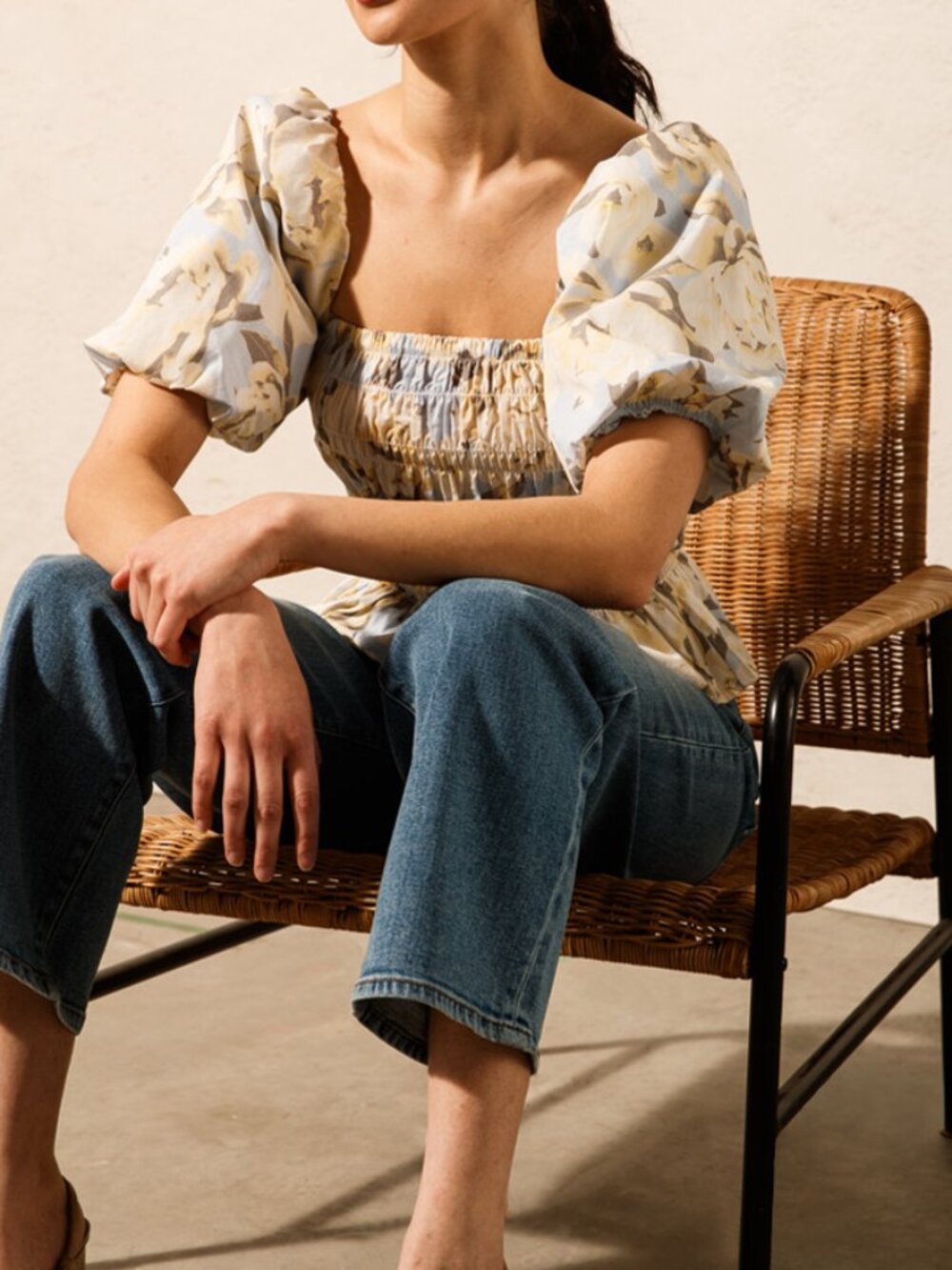 Poplin Short Puff Sleeve Top